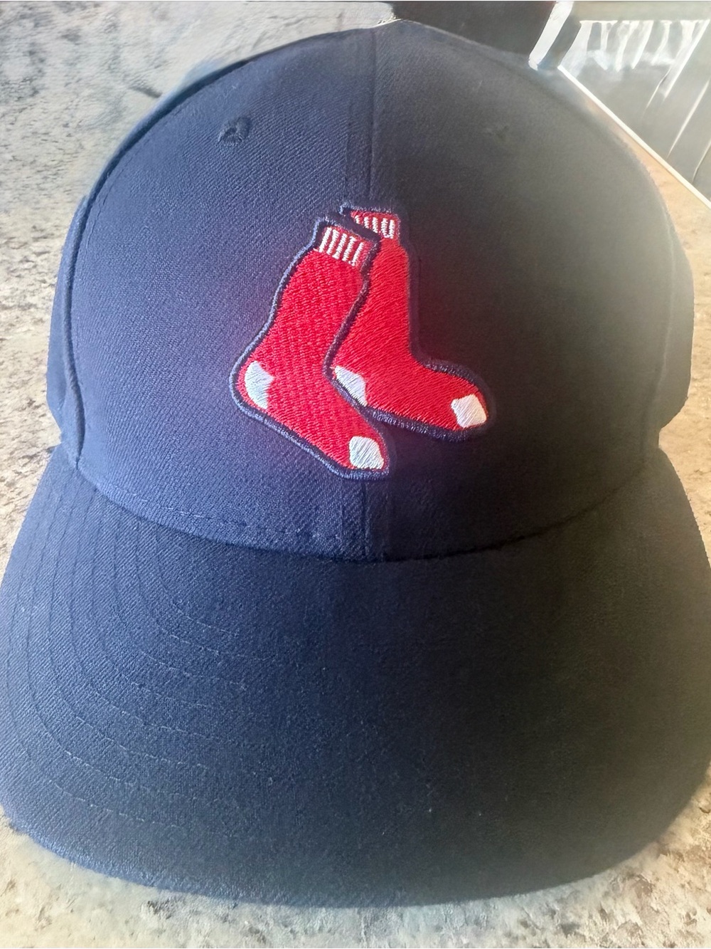 Men’s New Era Boston Red Sox 59FIFTY Fitted Alternate Logo Baseball Cap